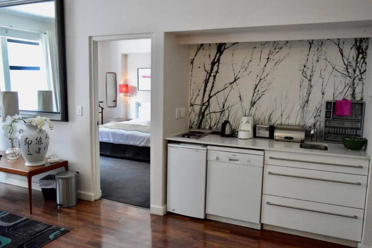 Stylish Apartment With Rooftop Pool And City Views Cape Town 0*,